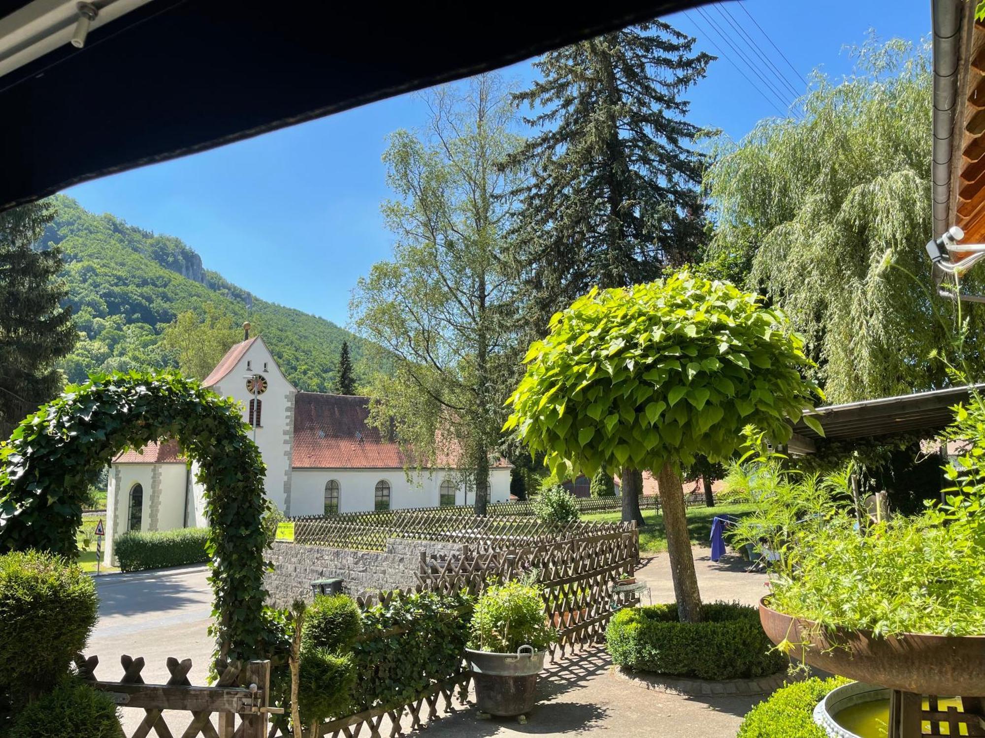 Murmeltier Hausen im Tal Buitenkant foto